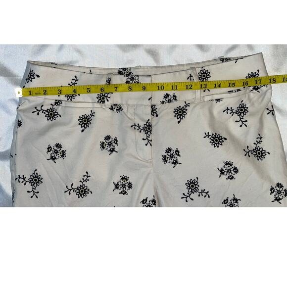 Ann Taylor Loft Rivera Pant - Size 8‎ - Cotton with Stretch - Picture 9 of 14